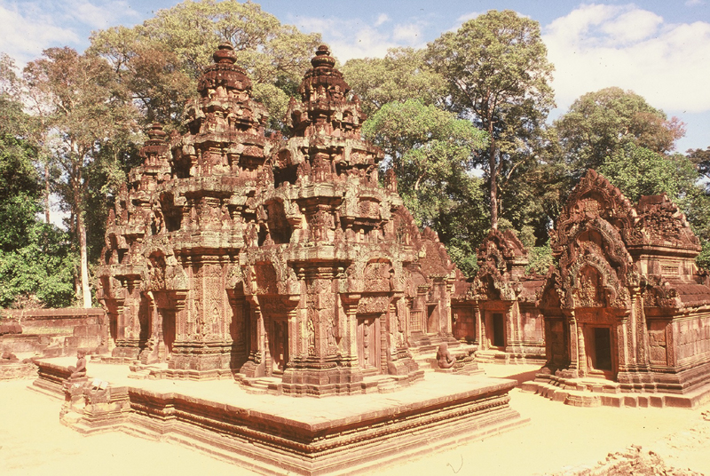 Banteay Srey Temple